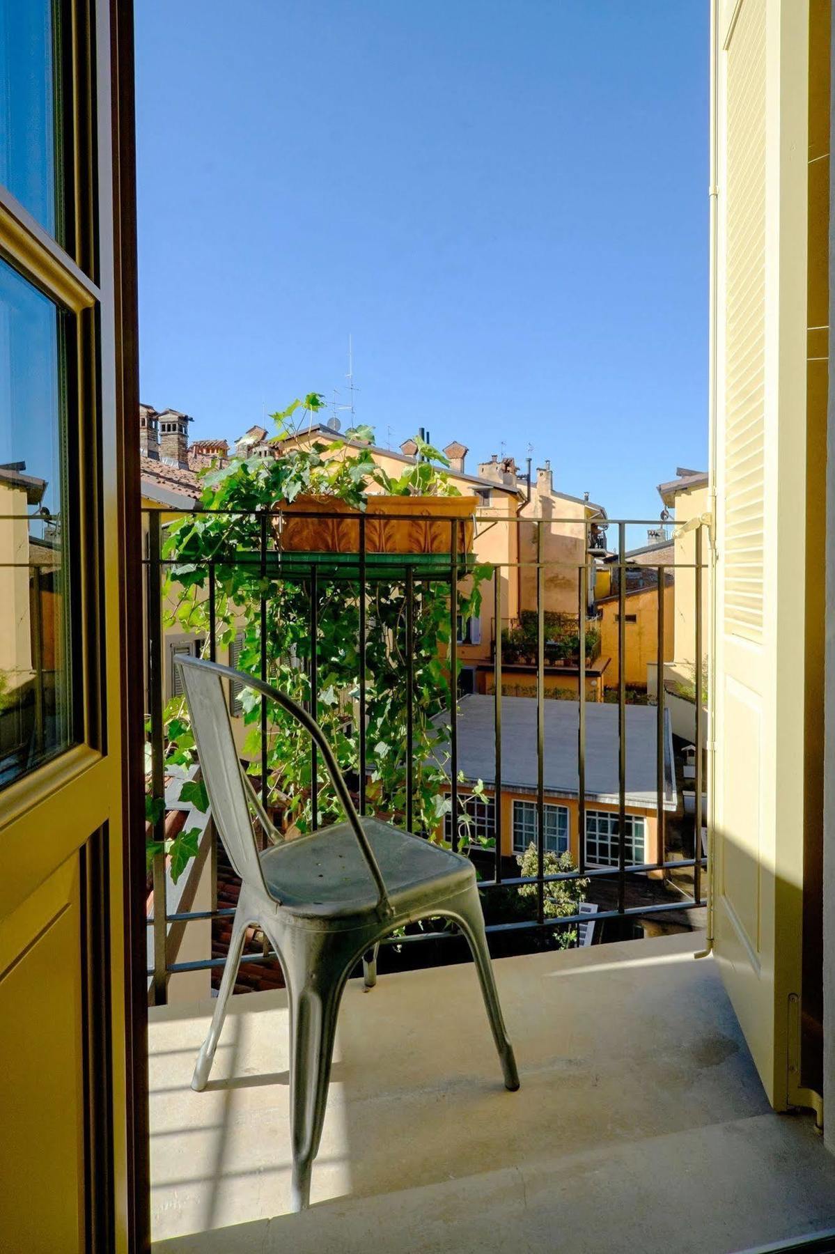 Petronilla - Hotel In Bérgamo Exterior foto